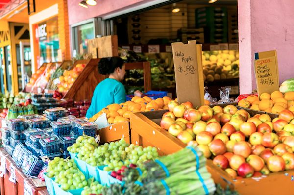 Season Opening of the Oak Street Farmers’ Market